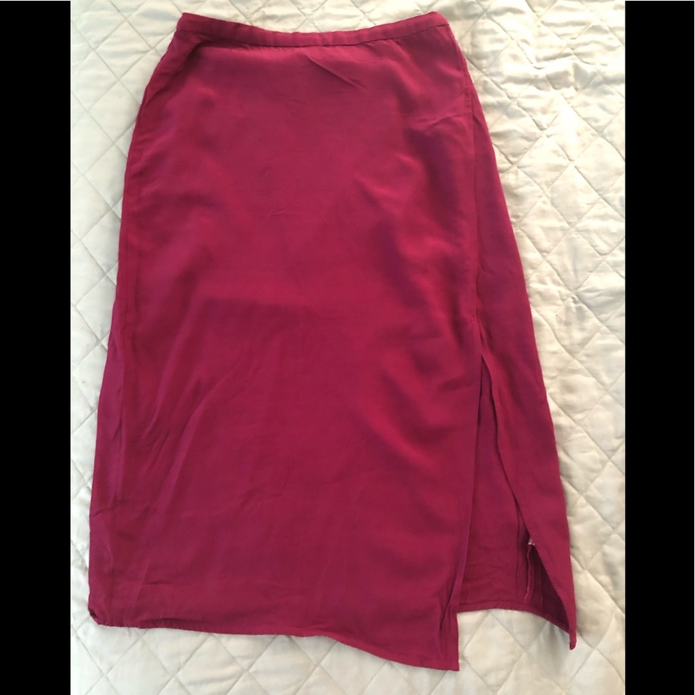 Wine Color Midi Skirt W/ Split